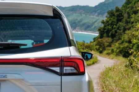 Ngoại thất Toyota Veloz 1