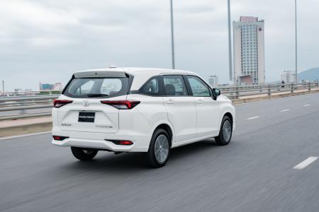 Ngoại thất Toyota AVANZA 2
