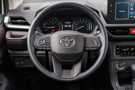 Nội thất Toyota AVANZA 2